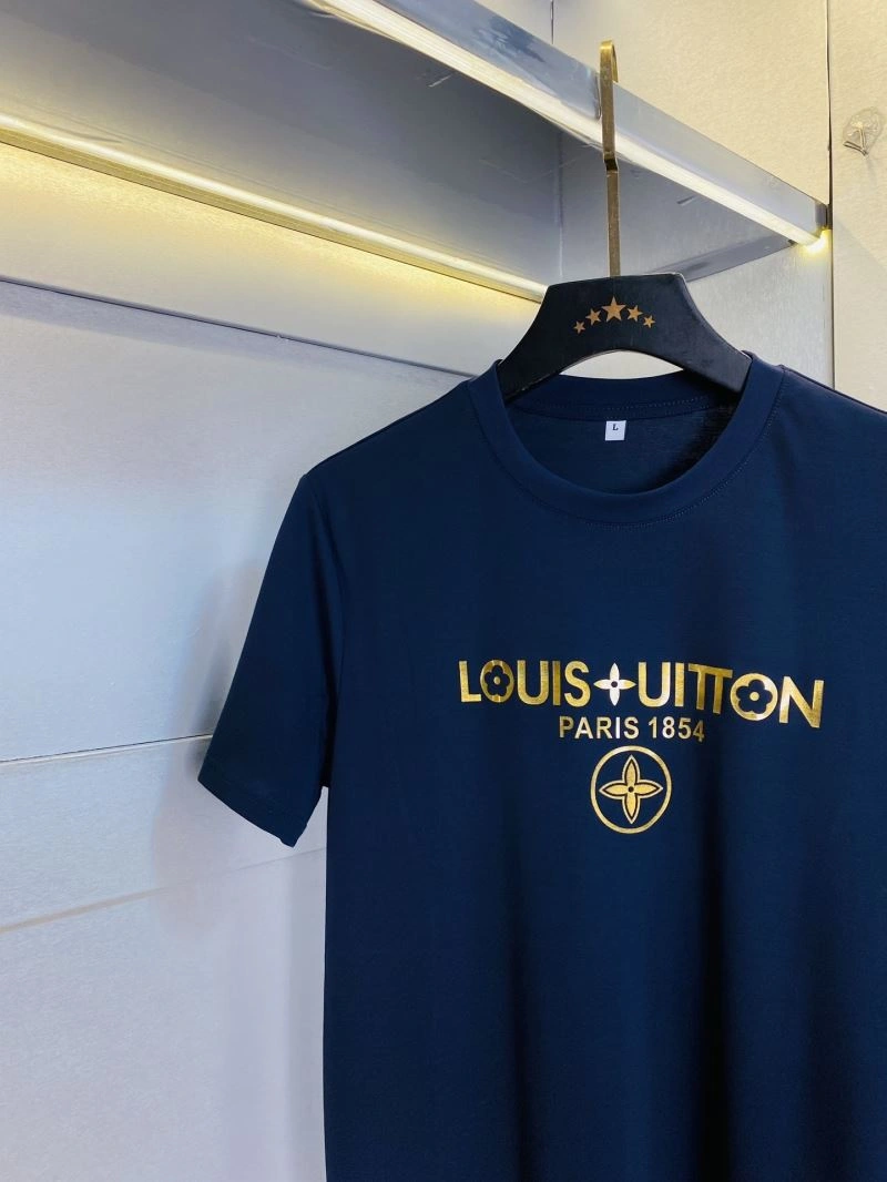 ComfortFit Louis Vuitton T-Shirts 133317