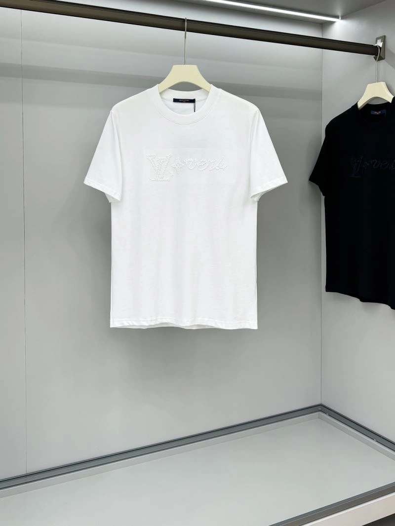 Louis Vuitton T-Shirts WrinkleFree 133312