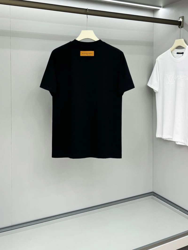 Louis Vuitton T-Shirts Fashionable 133326
