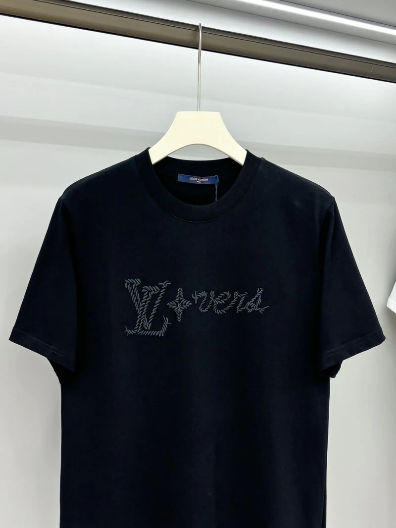 Louis Vuitton T-Shirts Fashionable 133326