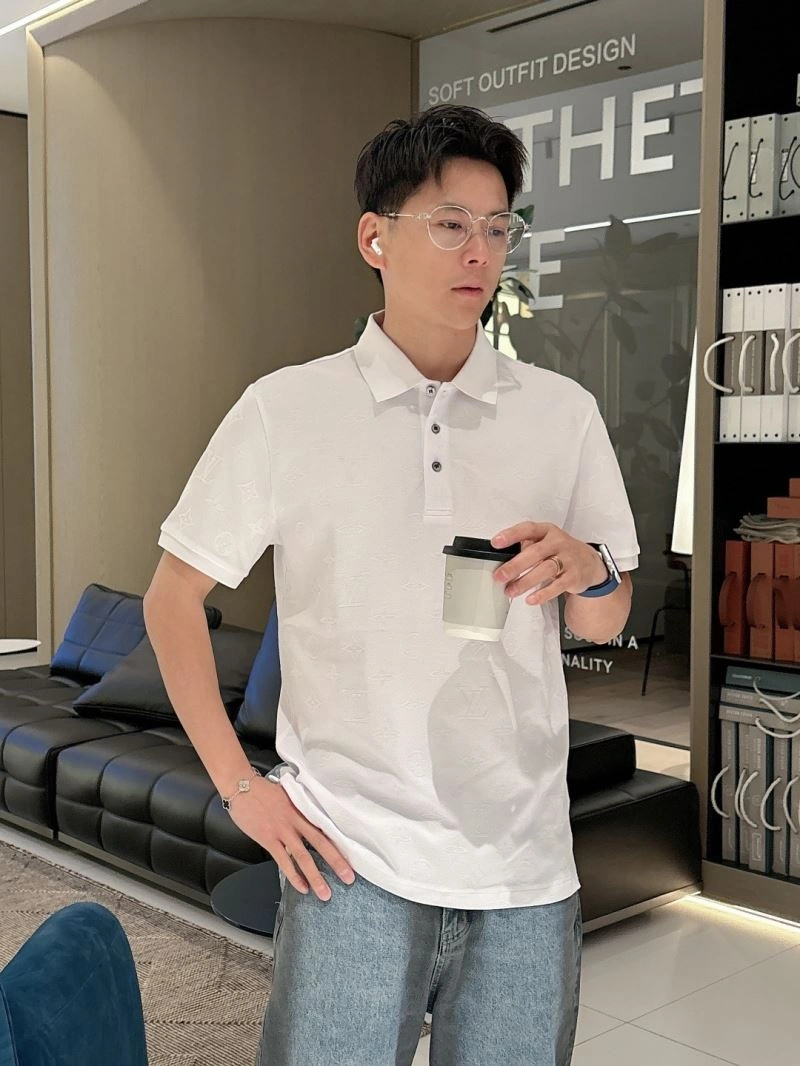 Louis Vuitton T-Shirts Lightweight 133304