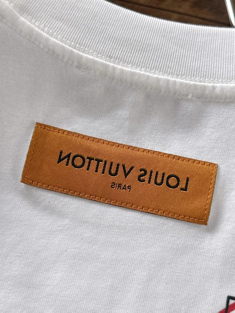 Louis Vuitton T-Shirts Functional 133272