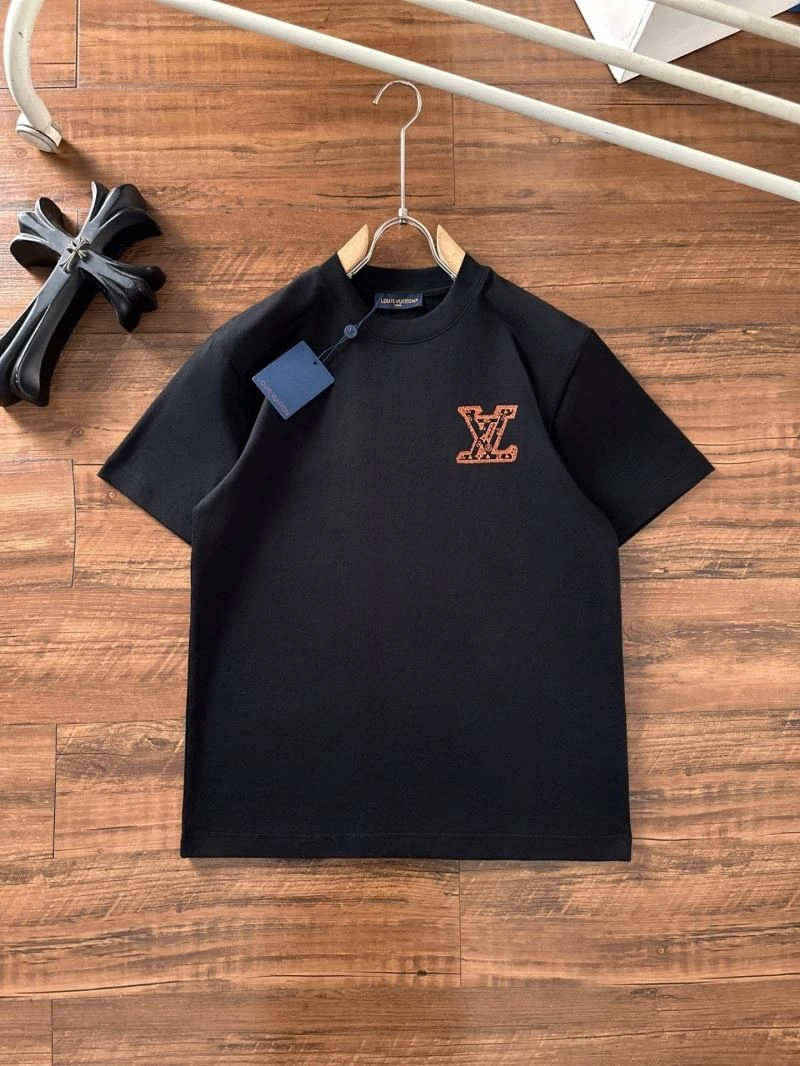 Minimalist Louis Vuitton T-Shirts 133291