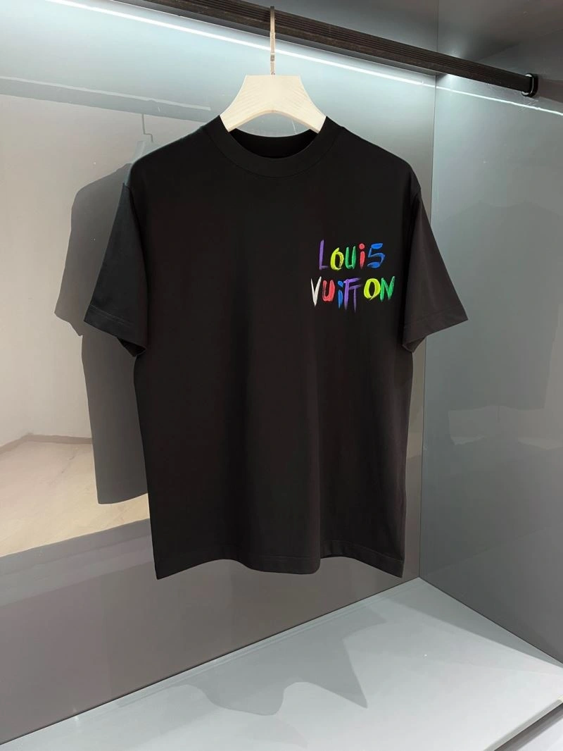 Louis Vuitton T-Shirts Modern 133279