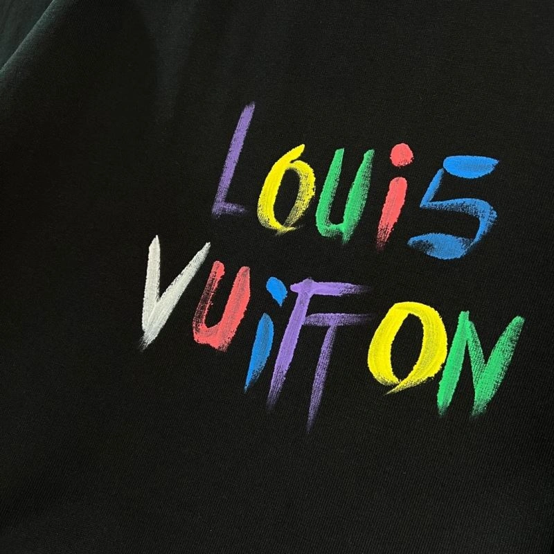 Louis Vuitton T-Shirts Modern 133279