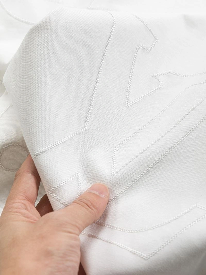 Louis Vuitton T-Shirts Sleek 133298