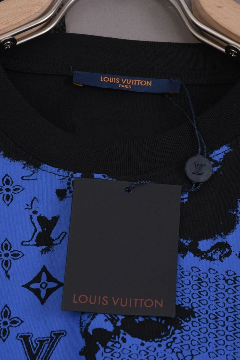 Louis Vuitton T-Shirts Comfortable 133301