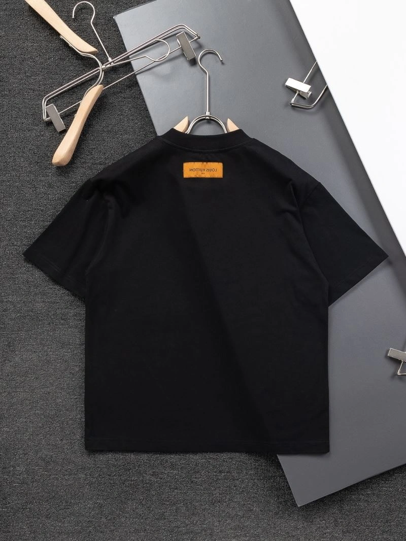 Louis Vuitton T-Shirts OdorResistant 133296