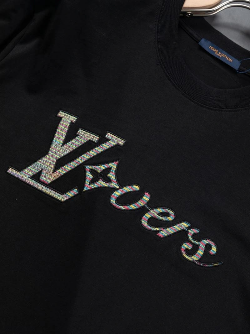Louis Vuitton T-Shirts OdorResistant 133296