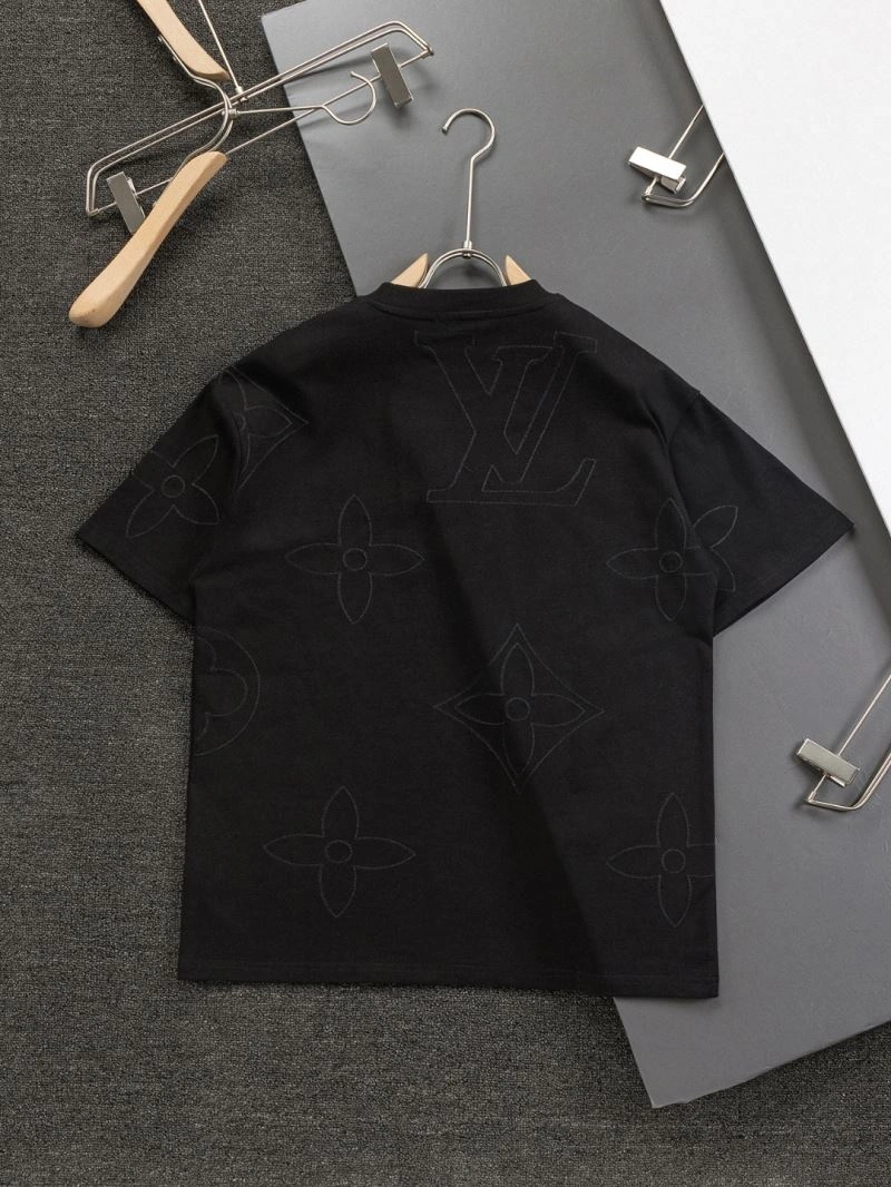 Premium Louis Vuitton T-Shirts 133302