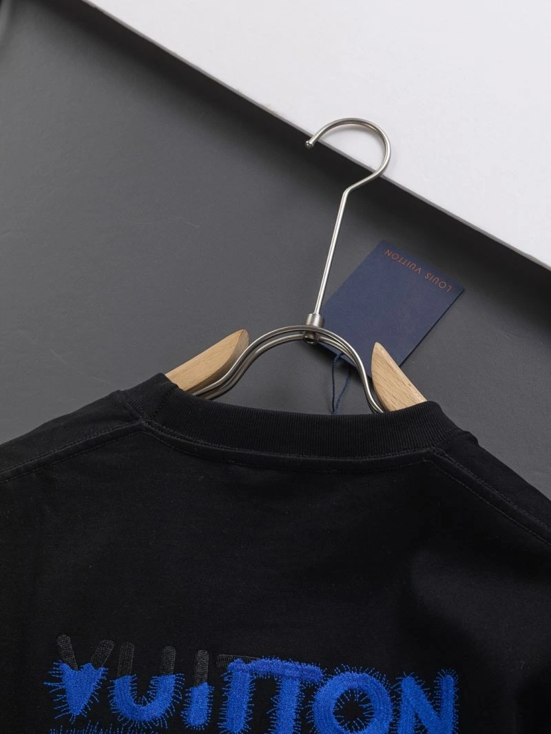 ModernLook Louis Vuitton T-Shirts 133294