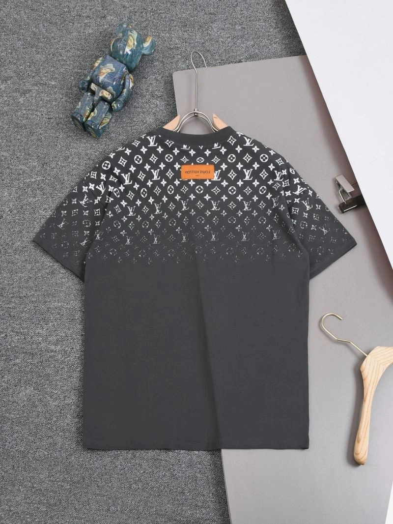 Effortless Louis Vuitton T-Shirts 133268