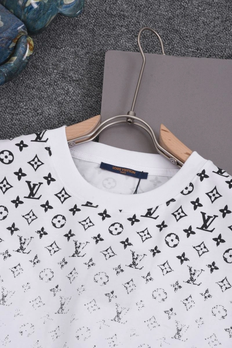 StreetReady Louis Vuitton T-Shirts 133266
