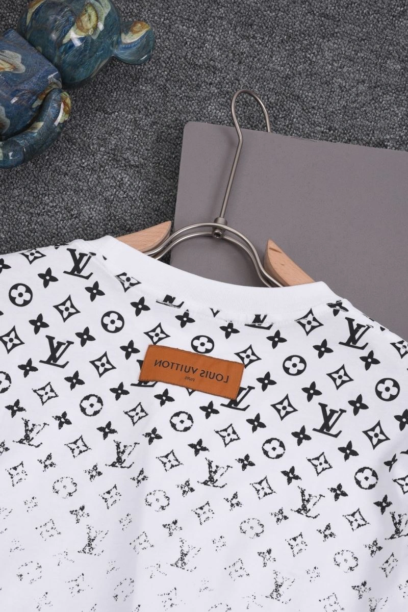 StreetReady Louis Vuitton T-Shirts 133266
