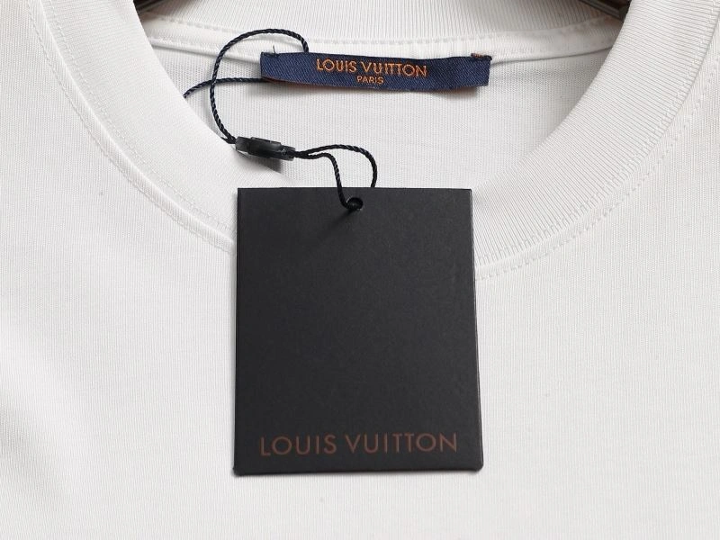AllSeason Louis Vuitton T-Shirts 133262