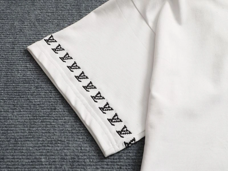 AllSeason Louis Vuitton T-Shirts 133262