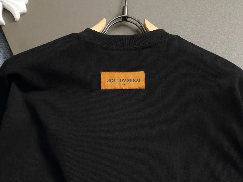 Louis Vuitton T-Shirts Effortless 133255