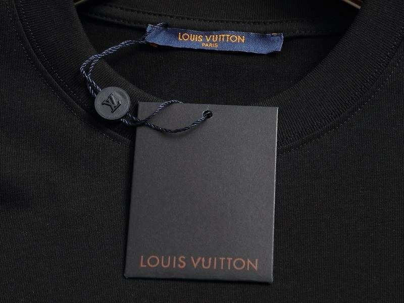 Louis Vuitton T-Shirts Effortless 133255