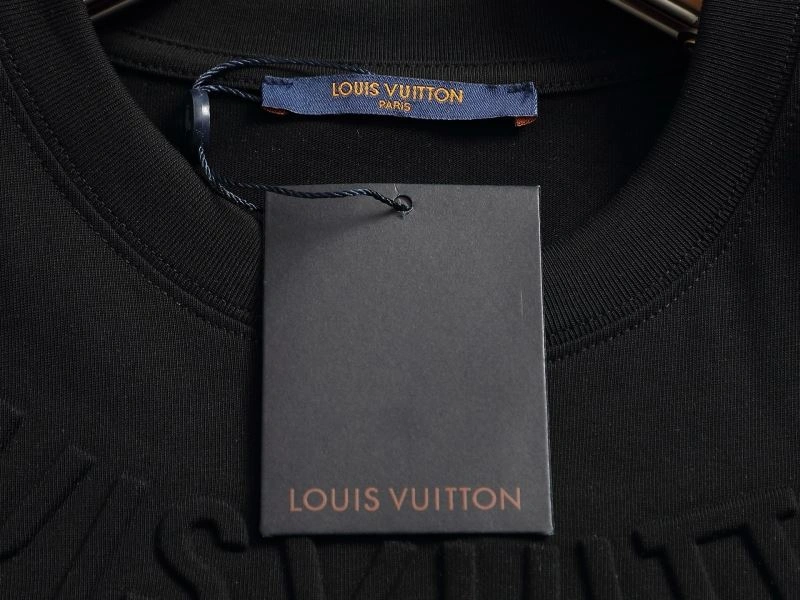 Packable Louis Vuitton T-Shirts 133256