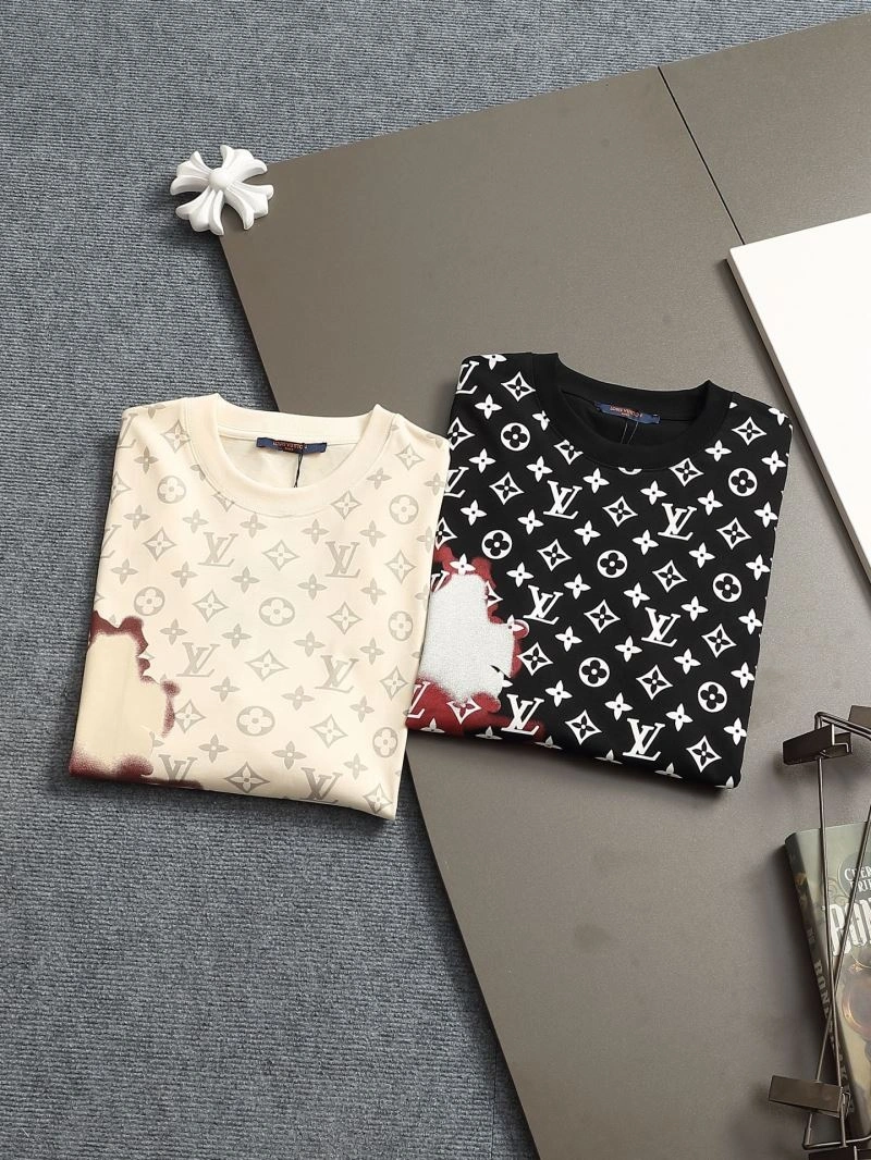 Flexible Louis Vuitton T-Shirts 133242