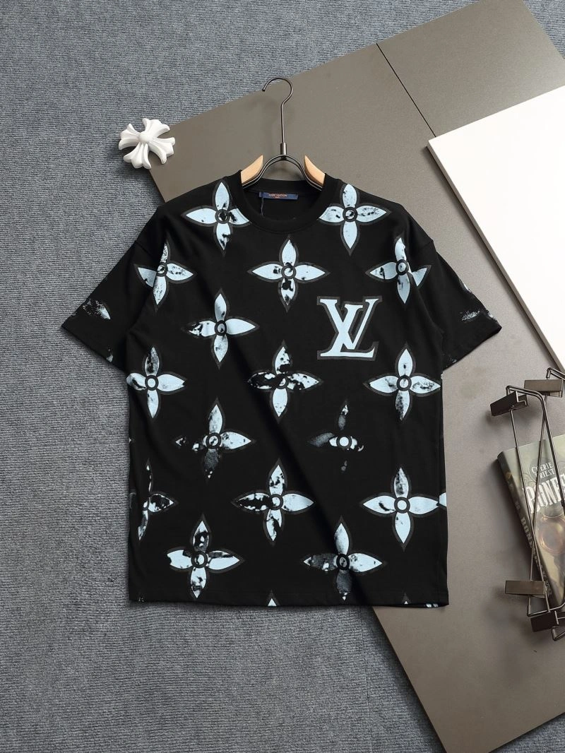 Louis Vuitton T-Shirts Elegant 133245