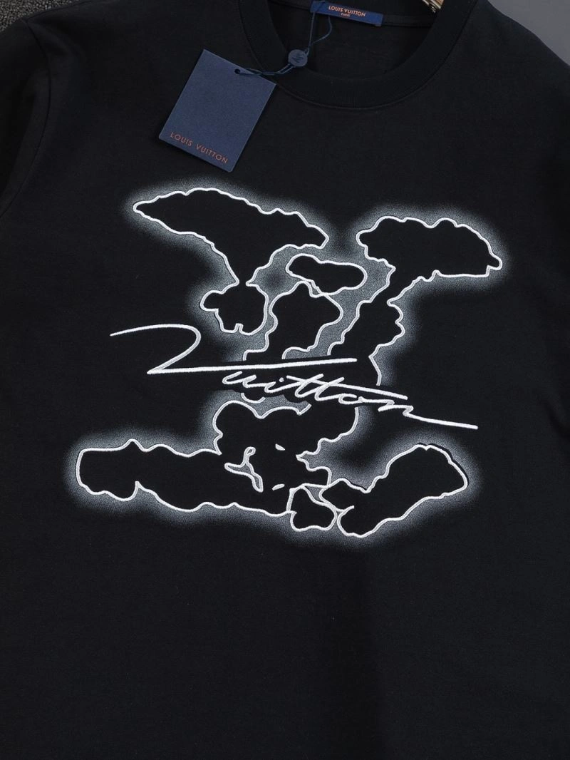 Louis Vuitton T-Shirts Comfortable 133258