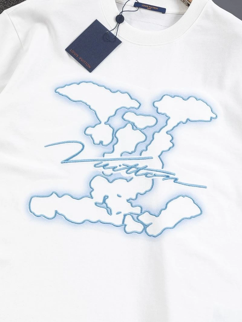 Louis Vuitton T-Shirts AllSeason 133239