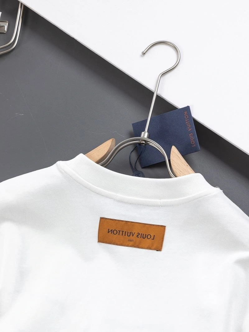 Louis Vuitton T-Shirts AllSeason 133239