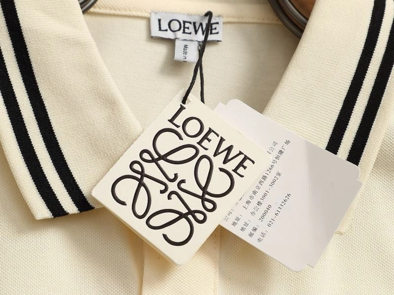 Tailored Louis Vuitton T-Shirts 133247