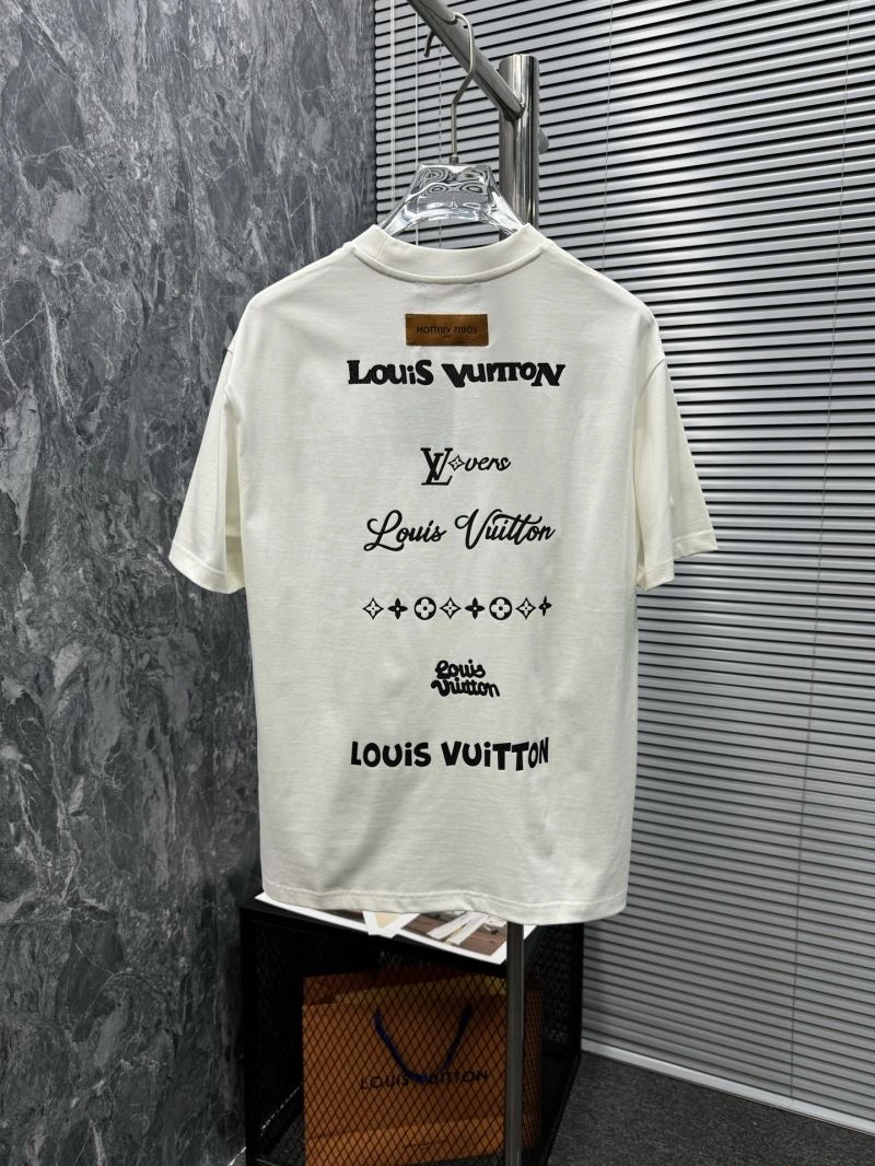 Cozy Louis Vuitton T-Shirts 133244