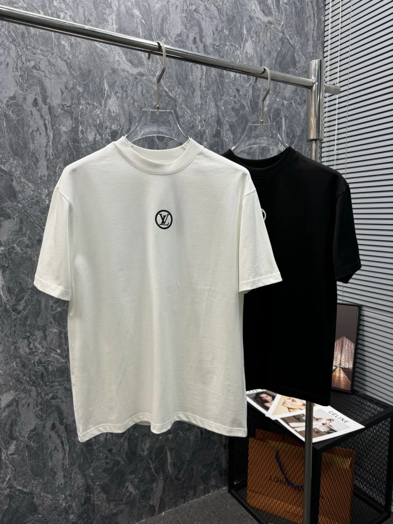Louis Vuitton T-Shirts Minimalist 133240