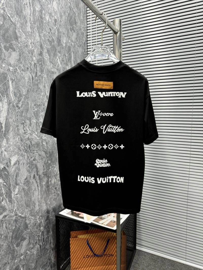 Louis Vuitton T-Shirts Minimalist 133240