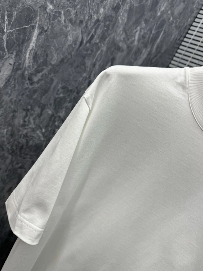 Louis Vuitton T-Shirts UrbanStyle 133235