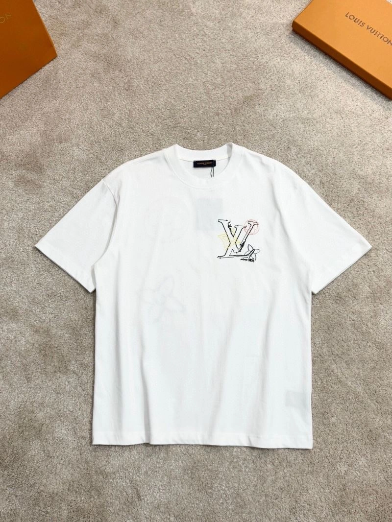 Louis Vuitton T-Shirts Seasonal 133243