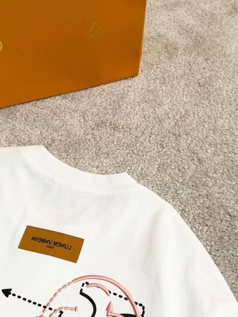 Louis Vuitton T-Shirts Seasonal 133243