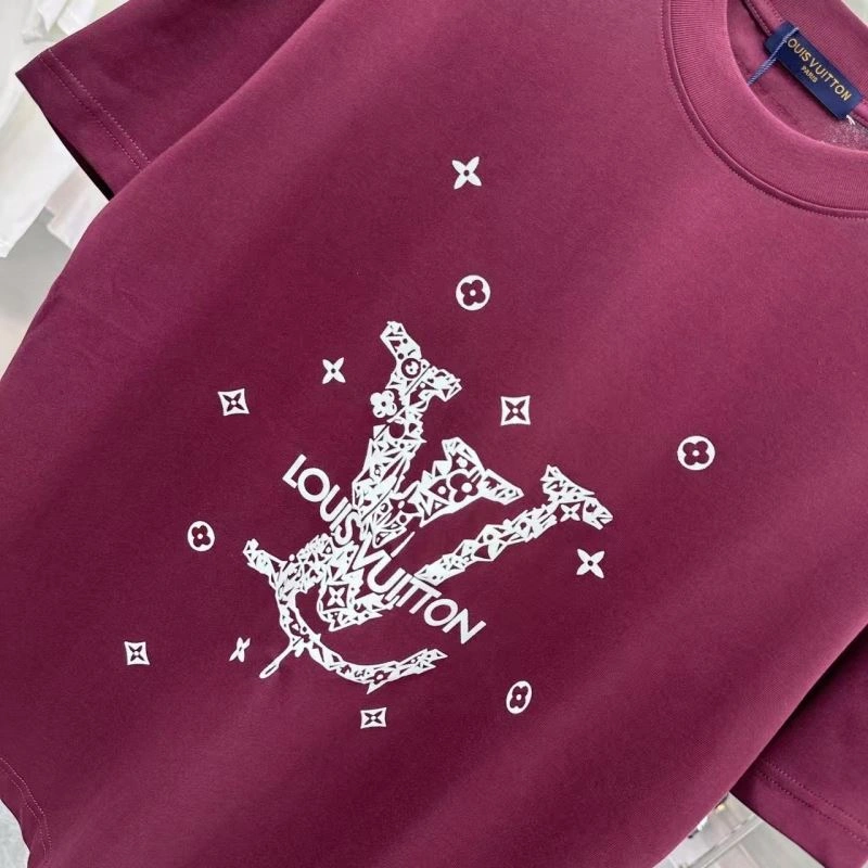 MultiPurpose Louis Vuitton T-Shirts 133226