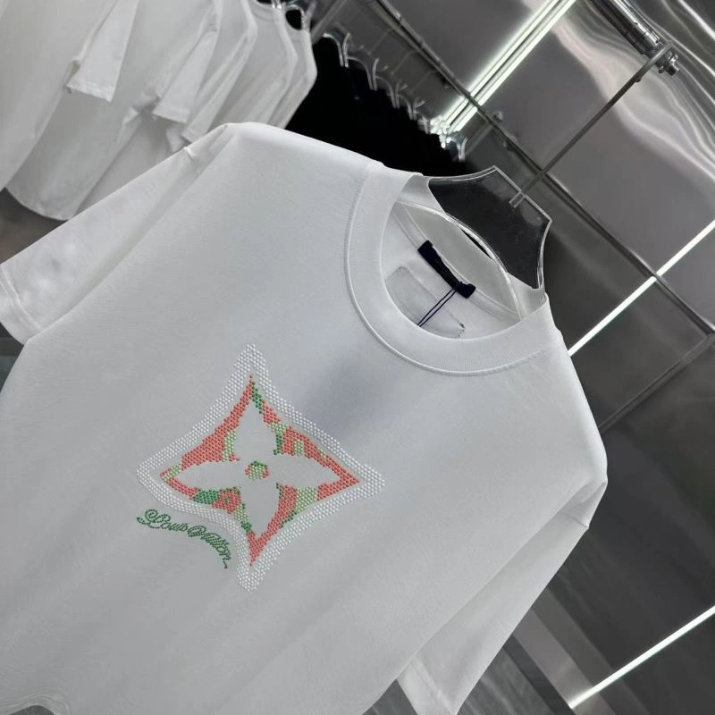 WrinkleFree Louis Vuitton T-Shirts 133200