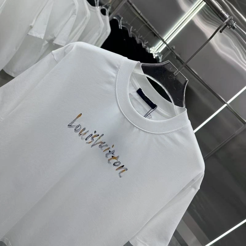 Elegant Louis Vuitton T-Shirts 133195