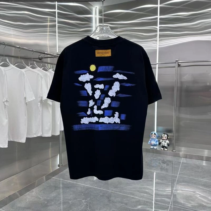 Cozy Louis Vuitton T-Shirts 133203
