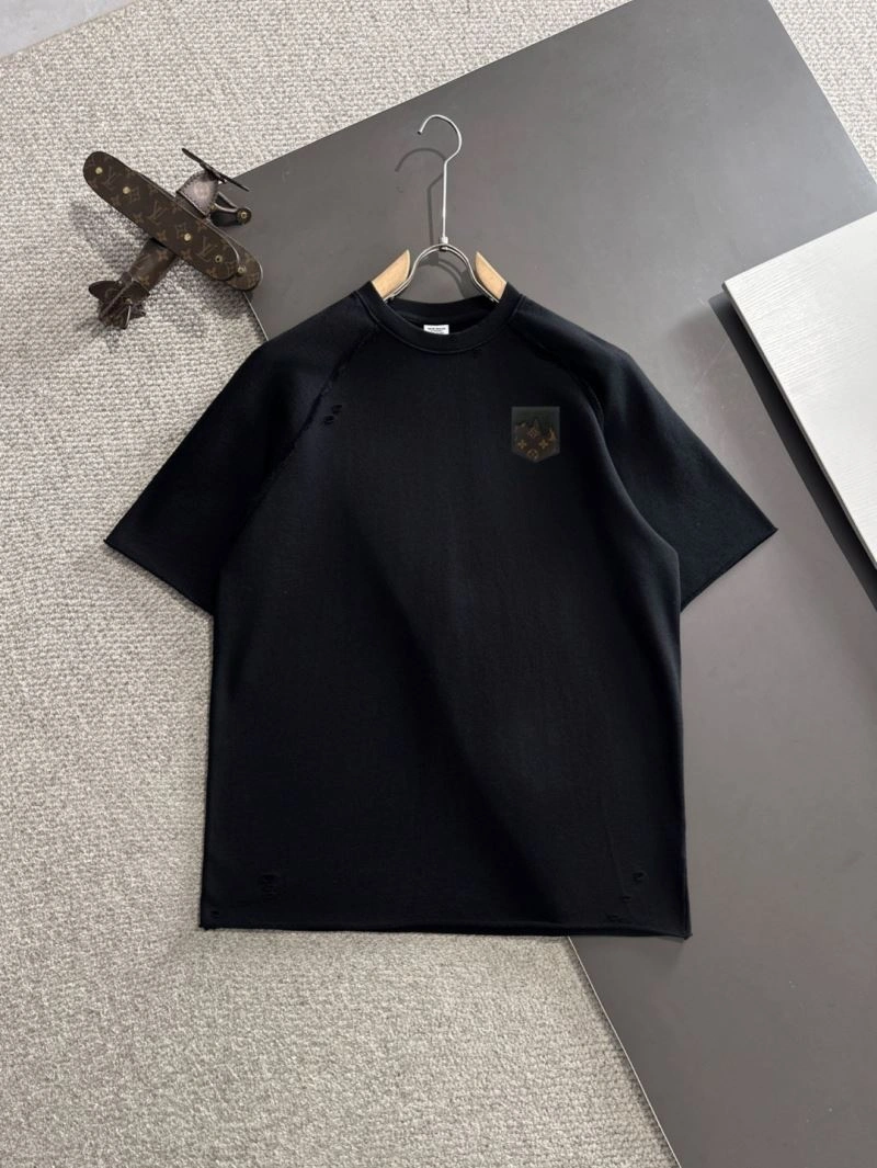 Lightweight Louis Vuitton T-Shirts 133191