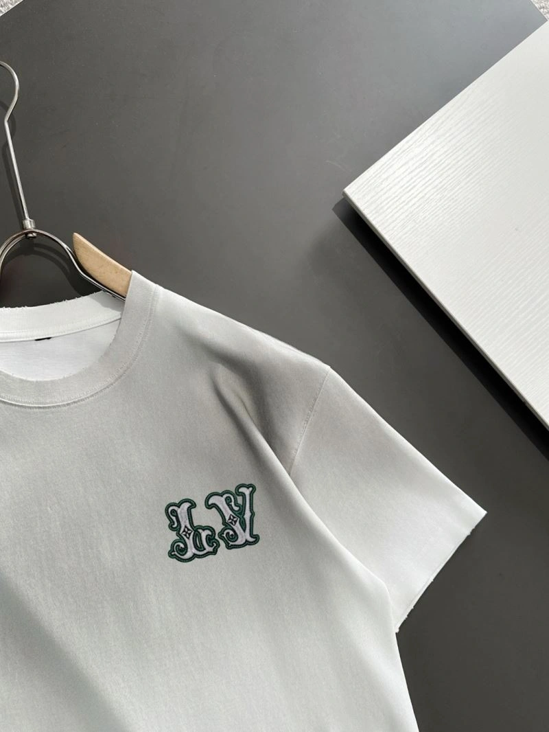 Louis Vuitton T-Shirts Seasonal 133208