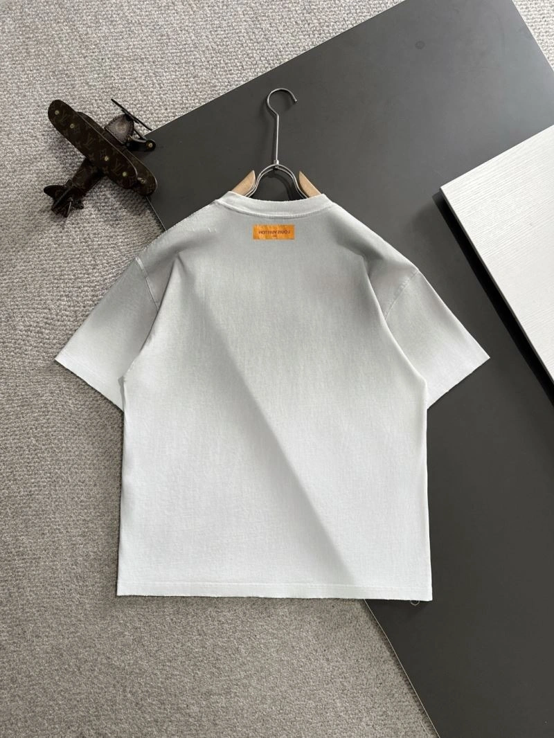Louis Vuitton T-Shirts Seasonal 133208