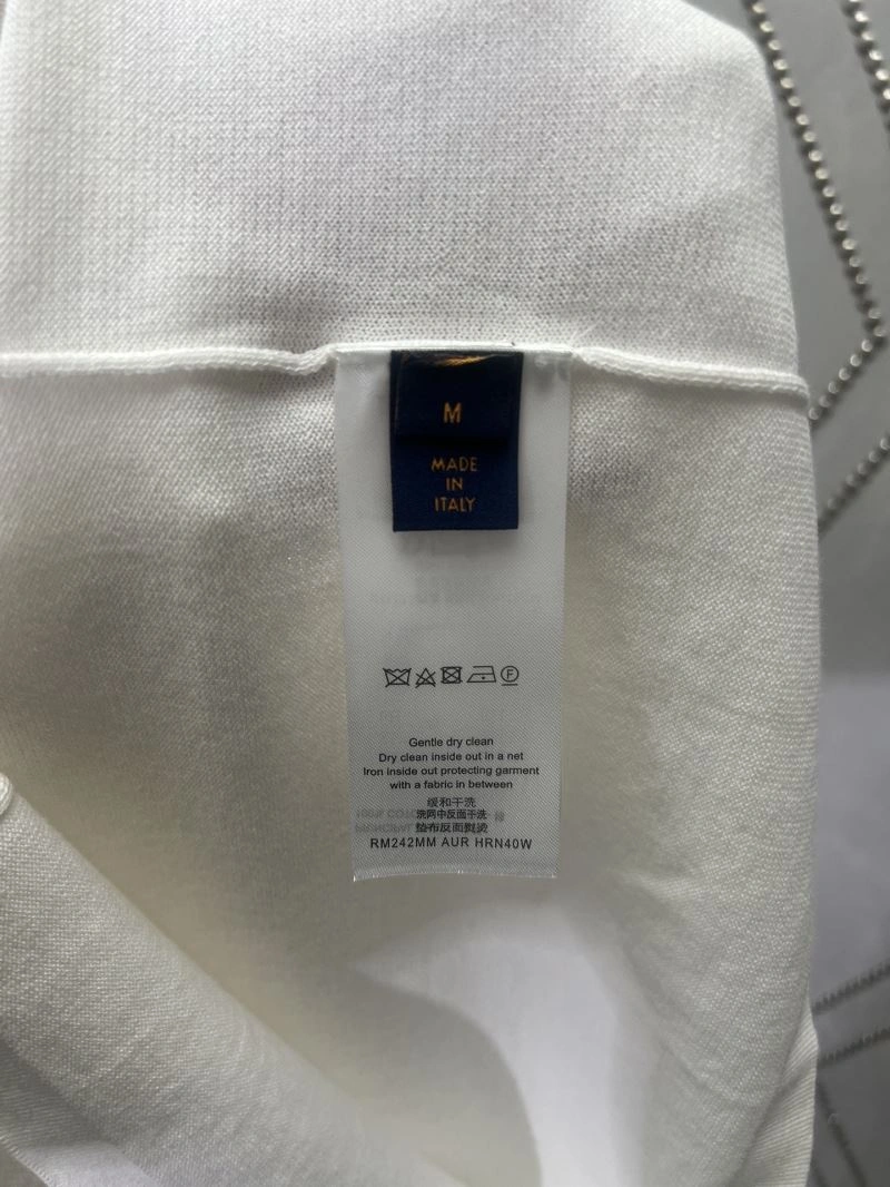 WrinkleFree Louis Vuitton T-Shirts 133204