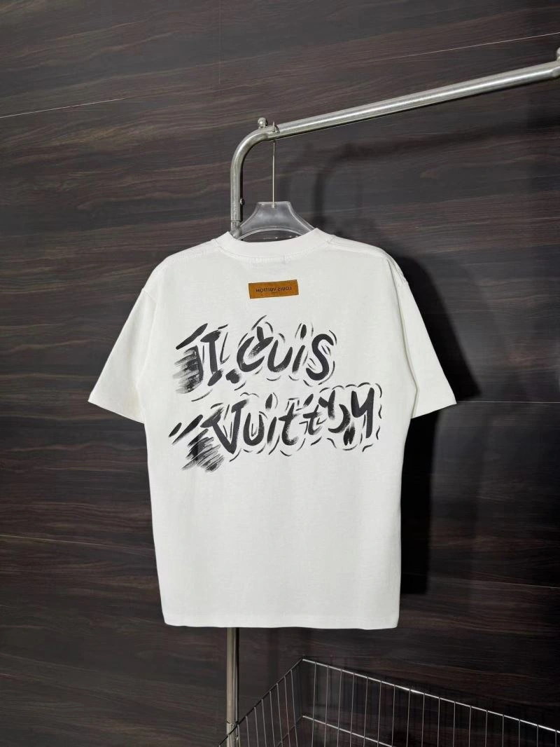 Louis Vuitton T-Shirts Trendsetting 133207