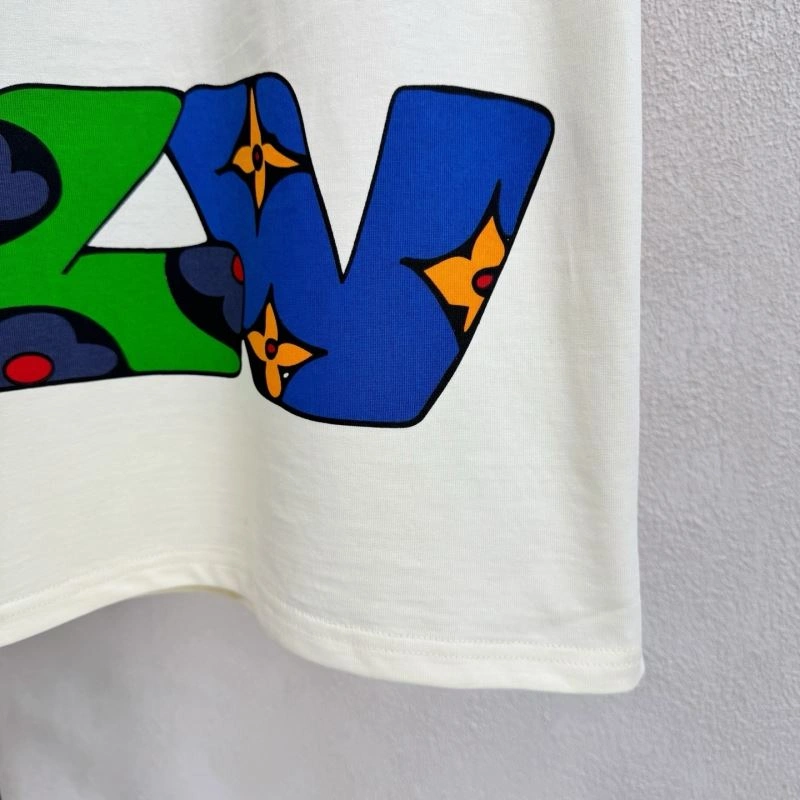SportInspired Louis Vuitton T-Shirts 133218