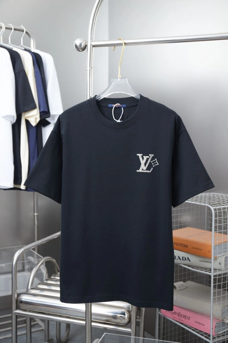 Casual Louis Vuitton T-Shirts 133194