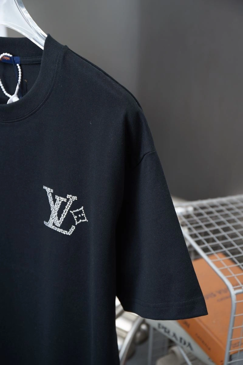 Casual Louis Vuitton T-Shirts 133194