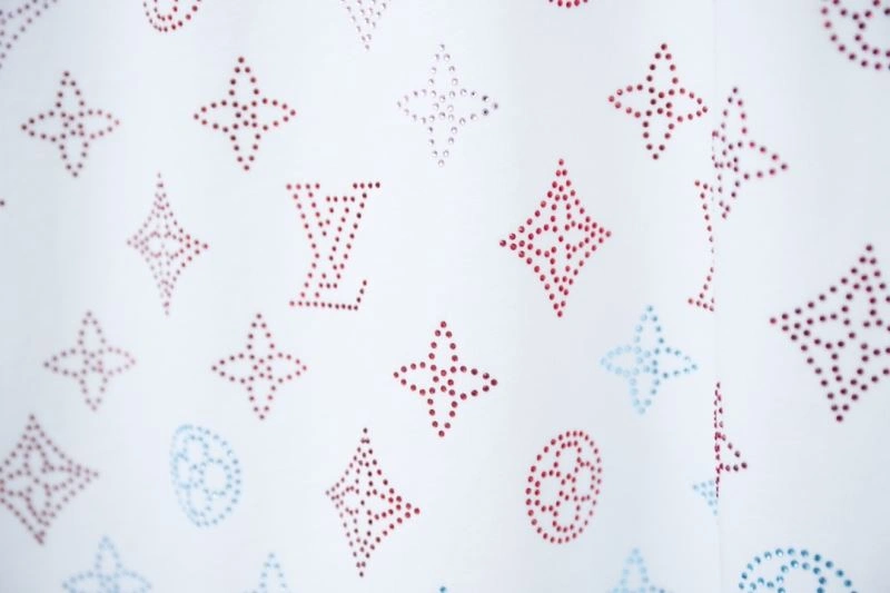 Louis Vuitton T-Shirts Sporty 133201