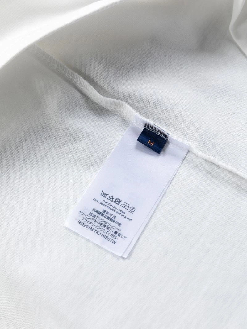 Louis Vuitton T-Shirts Fashionable 133216