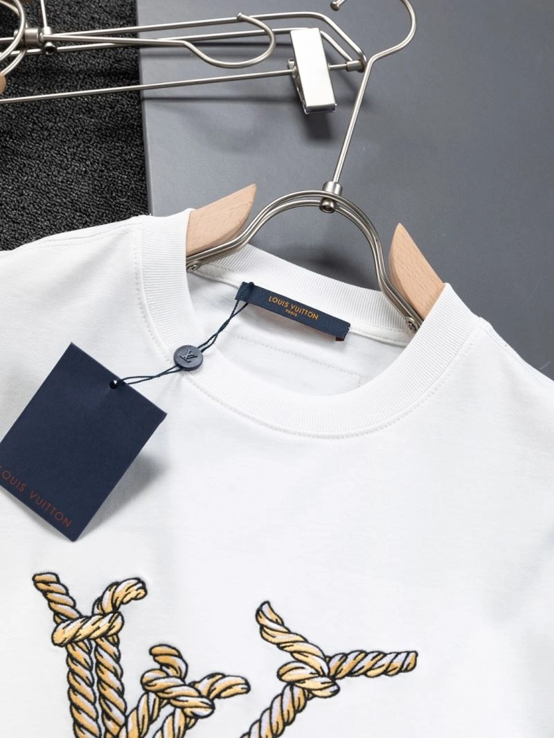 Louis Vuitton T-Shirts Fashionable 133216